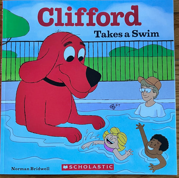 Clifford Takes a Swim